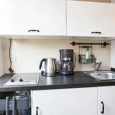 Apartment Leopold Bellan Paris